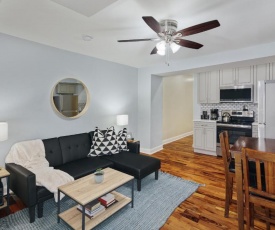 Modern 2br - Steps to Main St. & Parking Avail.