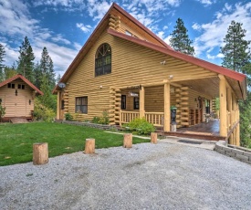 Log Cabin with Hot Tub on Wenatchee River