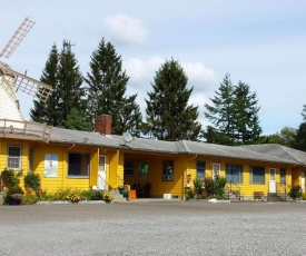 Windmill Inn Lynden