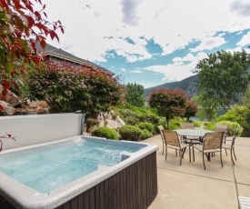 Beaches and Breezes on Wapato - 4 Bed 4 Bath Vacation home in Wapato Point