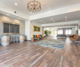 Manson Bay Suites