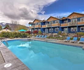 Manson Townhome with Pool Access, Mtn and Lake Views!