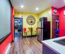 Private! Cool! Comfy! 1 Br APT.