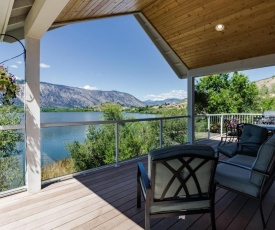 Serenity Lake Getaway