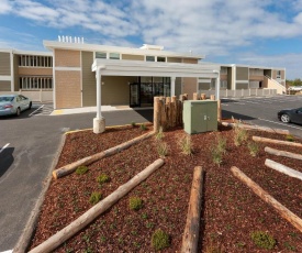WorldMark Surfside Inn