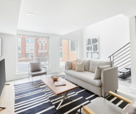 Sonder at 655 Lofts