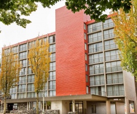 Red Lion Inn & Suites Olympia, Governor Hotel