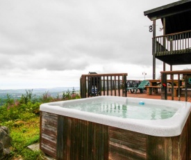 Port Angeles Blue Mountain Lodge with Bunkhouse