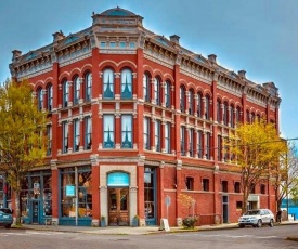The Waterstreet Hotel
