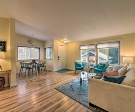Cute Cottage with Deck Walk 115 Ft to Brewery and Cafe
