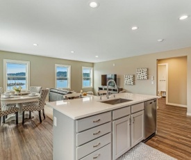 Liberty Bay Loft & Front Street Suite