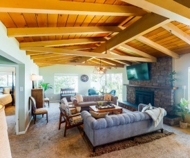 Waterfront Getaway