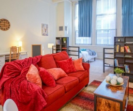 The Diamond, Charming Studio Loft