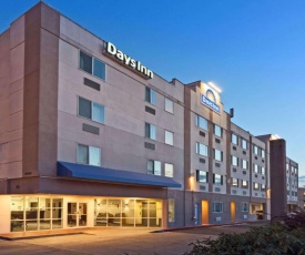 Days Inn by Wyndham Seatac Airport
