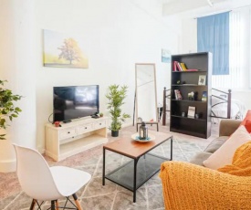 The OLIVER LOFT, Studio, 5 min to Center City