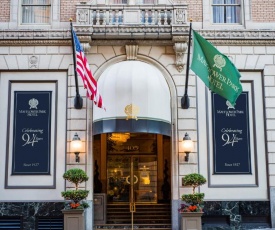 Mayflower Park Hotel