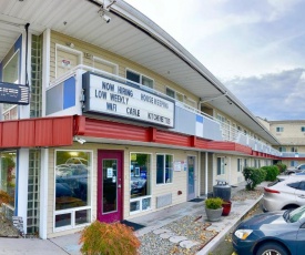 Americas Inn & Suite
