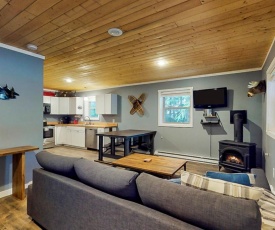 Snowdrop Summit Cabin