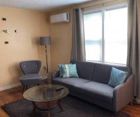 Adorable Finch Arboretum One Bedroom