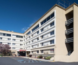 Ramada by Wyndham Downtown Spokane