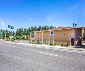Quality Inn & Suites Vancouver North