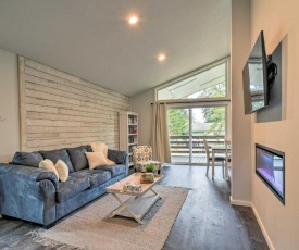 Cozy Coastal Cottage Near Downtown Westport!