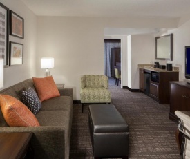Embassy Suites by Hilton Philadelphia Airport