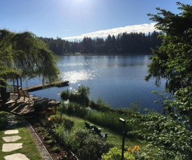 Cottage Lake Bed and Breakfast