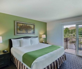 Oxford Suites Yakima