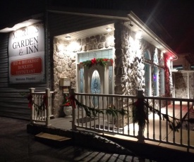 Maria's Garden & Inn