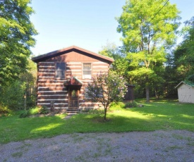 Pondview Cabin