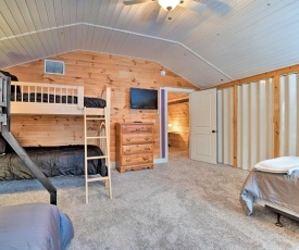 Remodeled Home 7 Miles to Cannon Mountain!