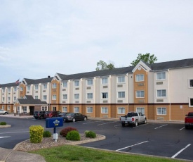 Microtel Inn & Suites by Wyndham Charleston