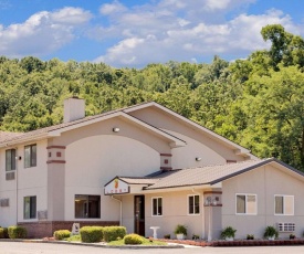 Super 8 by Wyndham Elkins