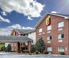Super 8 by Wyndham Huntington WV