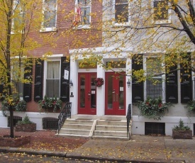 La Reserve Bed and Breakfast
