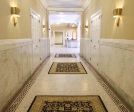 Luxury 2 Bedroom By Rittenhouse
