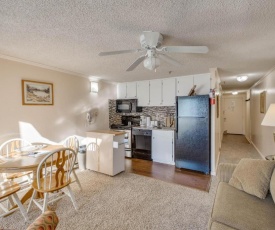 Stroll to Slopes, Village Area, Ski in-out MtLodge 237