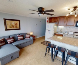 Stroll to Slopes, Village Area, Ski in-out MtLodge 260