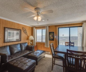 Stroll to Slopes, Village Area, Ski in-out MtLodge 282