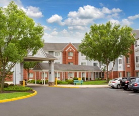 Microtel Inn & Suites by Wyndham Philadelphia Airport