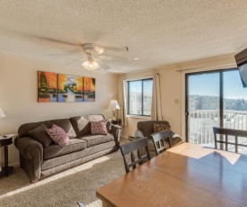 Stroll to Slopes, Village Area, Ski in-out MtLodge 333