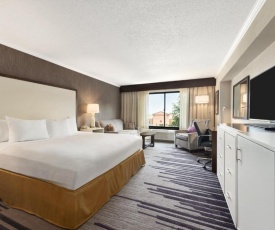 DoubleTree by Hilton Milwaukee/Brookfield