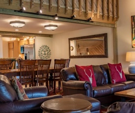 Sunburst Condominiums Elkhorn, on Golf Course