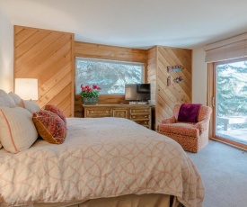 Sunburst Condominiums Elkhorn, on Golf Course