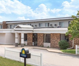 Days Inn by Wyndham Fond du Lac