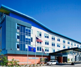 aloft Green Bay