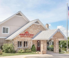Hawthorn Suites Green Bay