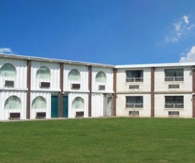 Harbor Inn