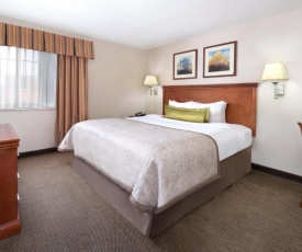 Candlewood Suites Kenosha, an IHG Hotel